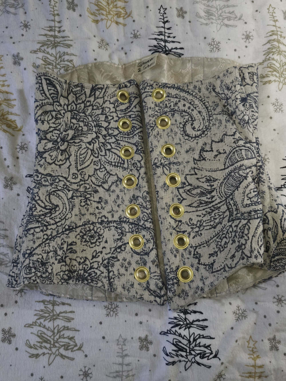 Corset  Paisley — Beige and Navy Damsel In This Dress Look At Measurments